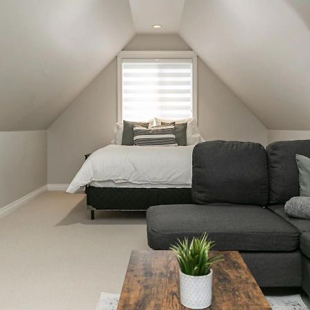Bellamy Manor Large Home With 5Beds! In Langford Victoria Exterior foto